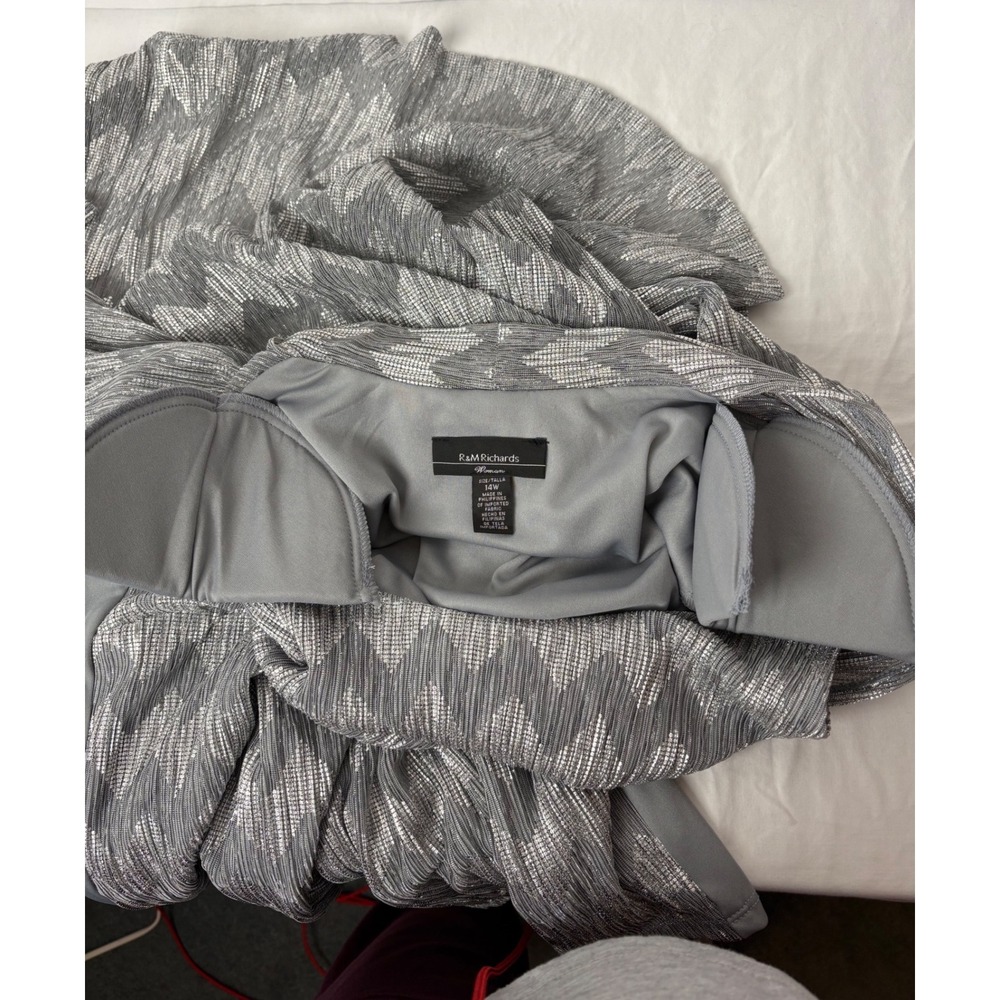 R&M Richards 2 Pc Metallic Pantsuit Set Silver Gray Plus 14W Formal Evening‎ MOB - Picture 8 of 16